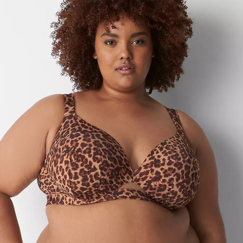 🌻 Cacique Comfort Bliss Lightly Lined Plunge Bra NWT - Picture 3 of 9